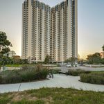 Photo of Pacific Park Plaza, a 30 story high-rise condominium complex in Emeryville CA